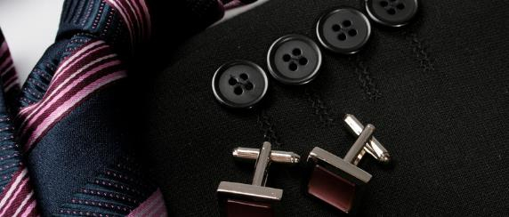 企業如何樹立良好的形象？西服定制必不可少！